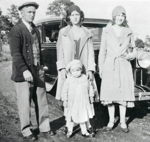 skewes_family-054