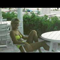 traci-256.jpg
