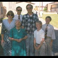 grandmas_family-52